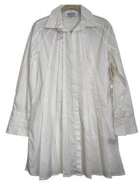NWT Snappy Turtle White Pleated Dress Size Medium